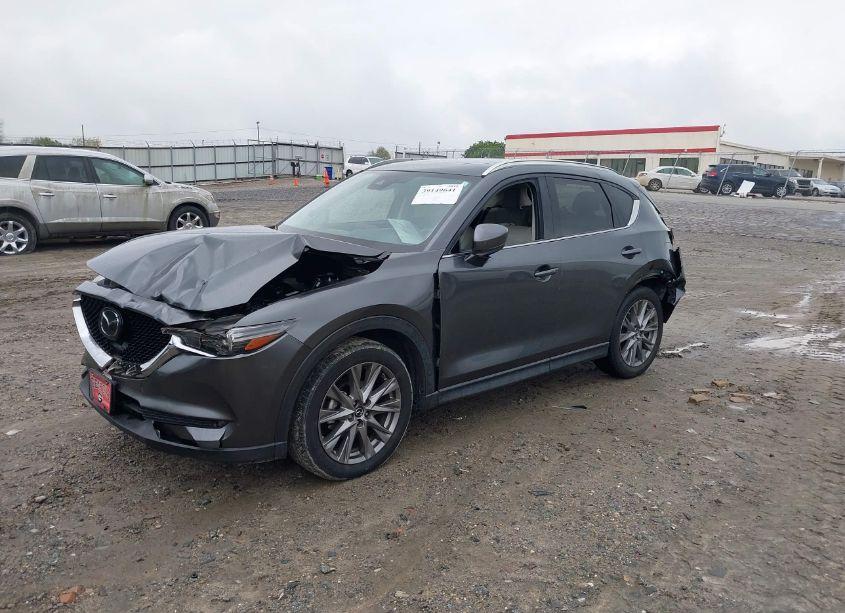 Photo 2 of 2020 Mazda Cx-5 GRAND TOURING (VIN JM3KFBDM6L0778718)