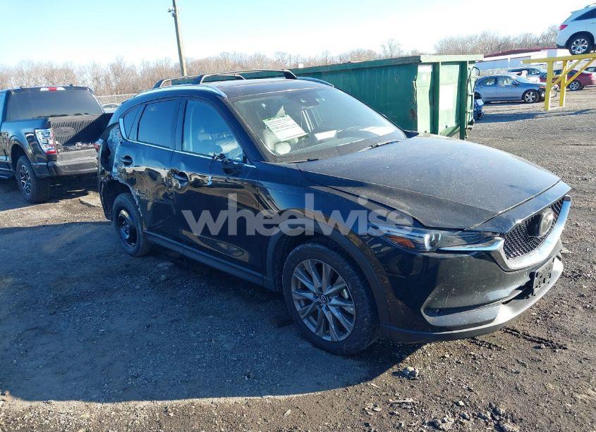 2021 Mazda Cx-5 GRAND TOURING (VIN JM3KFBDM7M1475605) main photo
