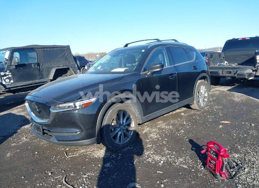 Photo 2 of 2021 Mazda Cx-5 GRAND TOURING (VIN JM3KFBDM7M1475605)