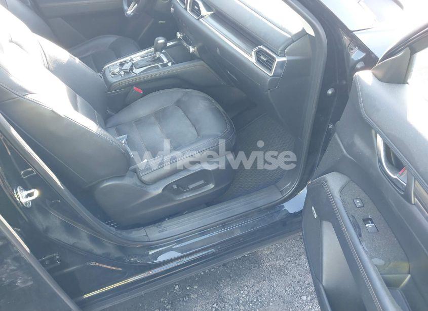 Photo 5 of 2021 Mazda Cx-5 GRAND TOURING (VIN JM3KFBDM7M1475605)