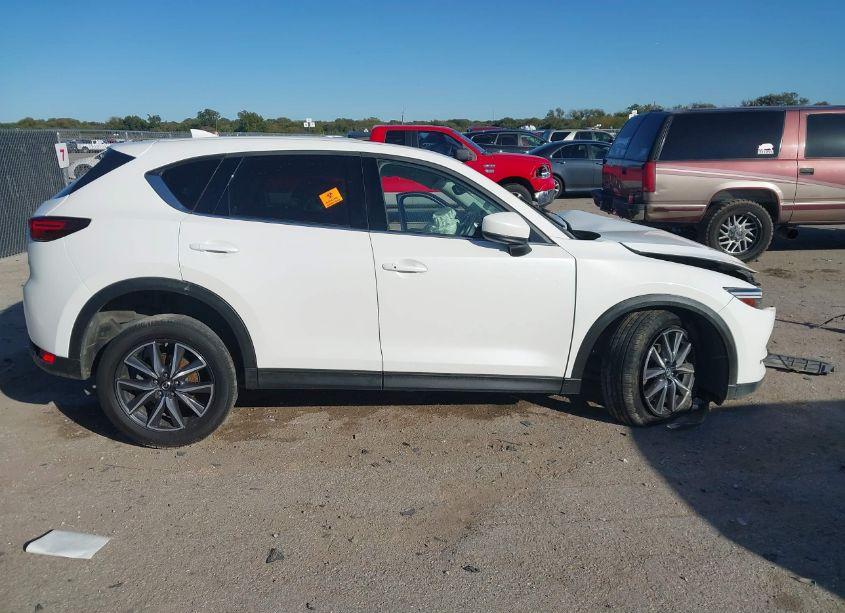 Photo 13 of 2018 Mazda Cx-5 GRAND TOURING (VIN JM3KFBDM8J0466140)