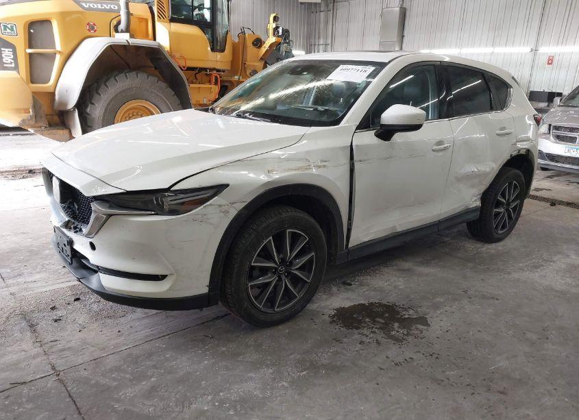 Photo 2 of 2018 Mazda Cx-5 GRAND TOURING (VIN JM3KFBDM9J0457124)