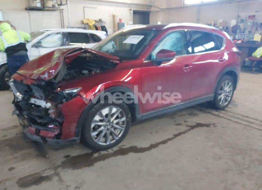 Photo 2 of 2019 Mazda Cx-5 GRAND TOURING (VIN JM3KFBDMXK0687644)
