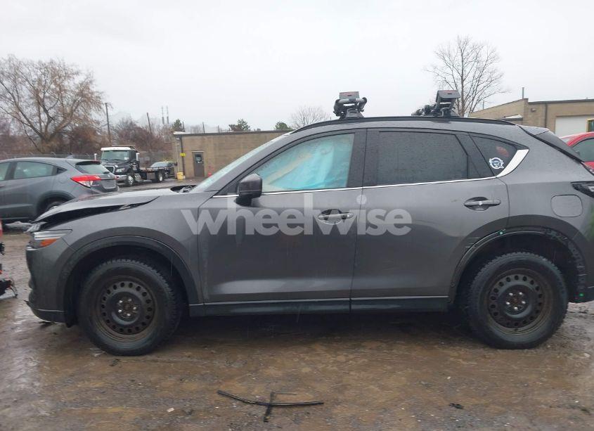 Photo 14 of 2019 Mazda Cx-5 GRAND TOURING (VIN JM3KFBDMXK1512742)