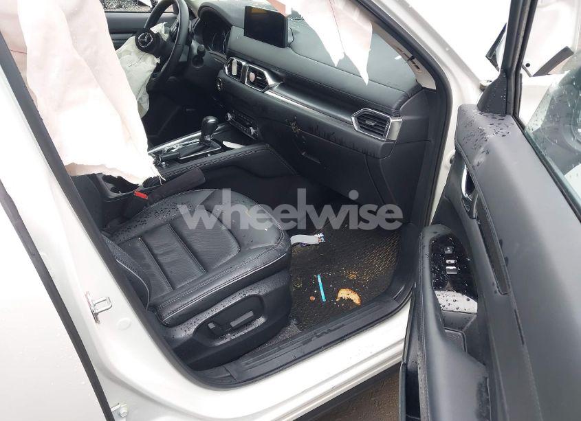 Photo 5 of 2024 Mazda Cx-5 2.5 S PREMIUM (VIN JM3KFBDMXR0401172)