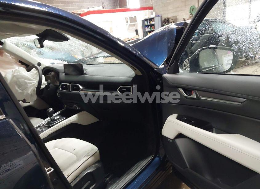 Photo 5 of 2024 Mazda Cx-5 2.5 S PREMIUM PLUS (VIN JM3KFBEL3R0514435)