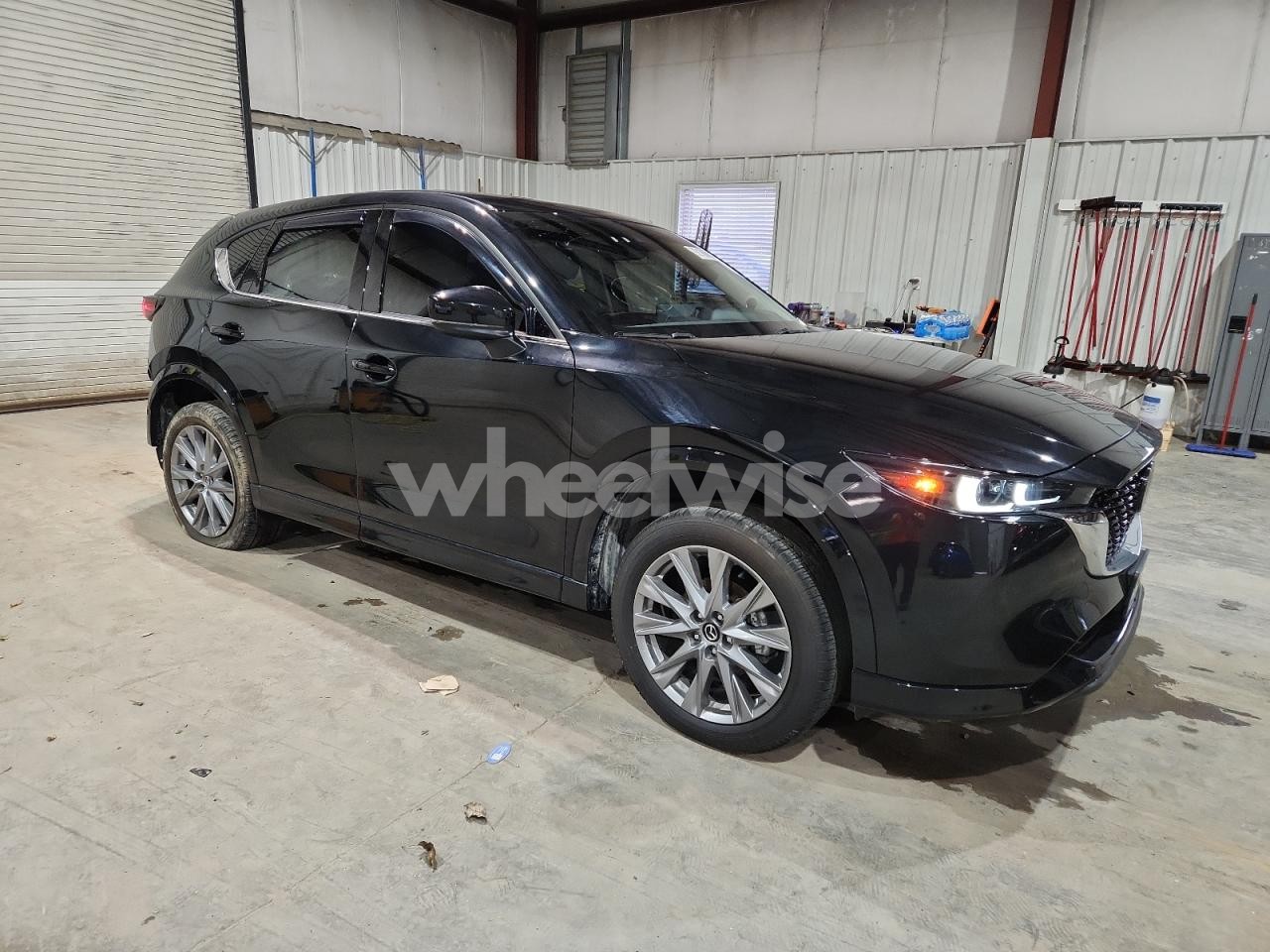 Photo 4 of 2024 MADZ CX-5 S AWD W/PREMIUM (VIN JM3KFBEL6R0537823)