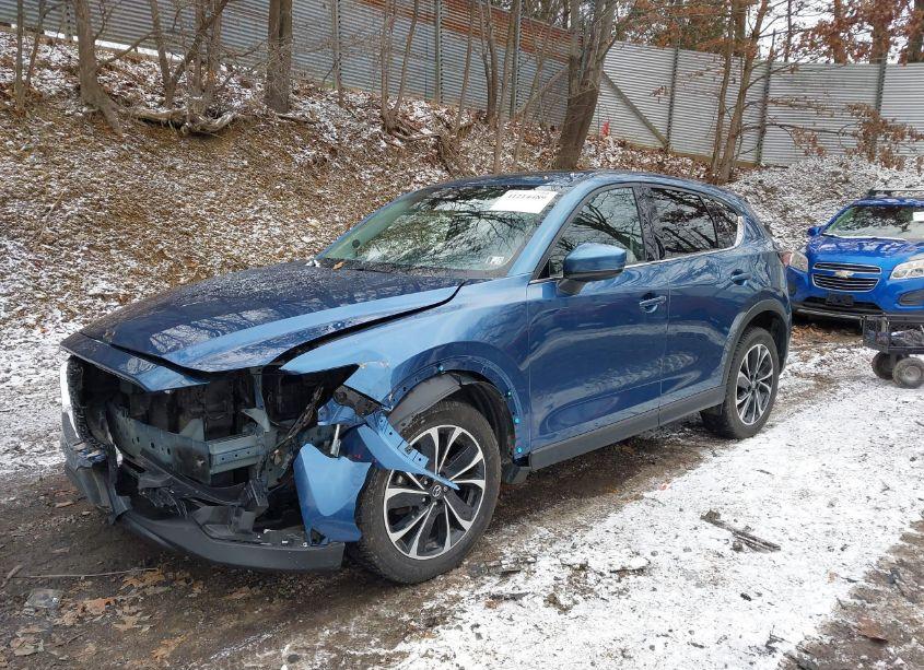 Photo 2 of 2022 Mazda Cx-5 2.5 S PREMIUM PLUS (VIN JM3KFBEM4N0535572)