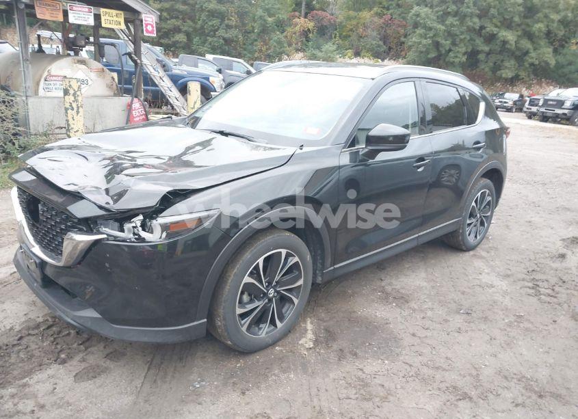 Photo 2 of 2022 Mazda Cx-5 2.5 S PREMIUM PLUS (VIN JM3KFBEM4N0645330)