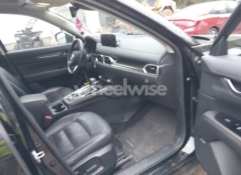 Photo 5 of 2022 Mazda Cx-5 2.5 S PREMIUM PLUS (VIN JM3KFBEM4N0645330)