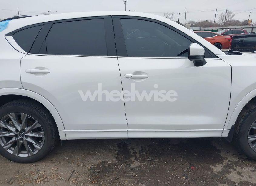 Photo 13 of 2024 Mazda Cx-5 2.5 S PREMIUM PLUS (VIN JM3KFBEM7R0415562)