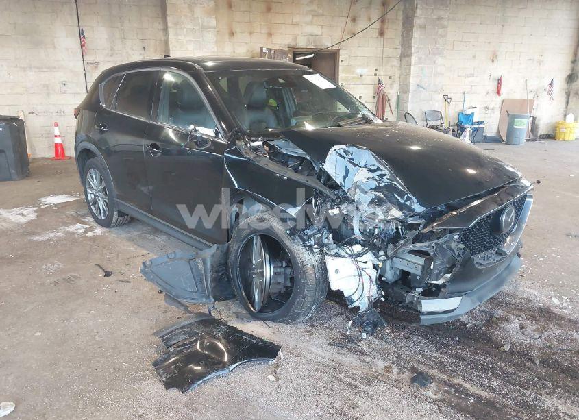 2019 Mazda Cx-5 SIGNATURE (VIN JM3KFBEY0K0575677) main photo