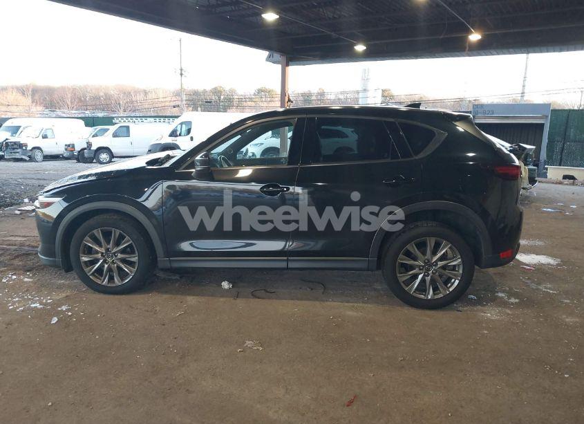 Photo 15 of 2019 Mazda Cx-5 SIGNATURE (VIN JM3KFBEY0K0575677)