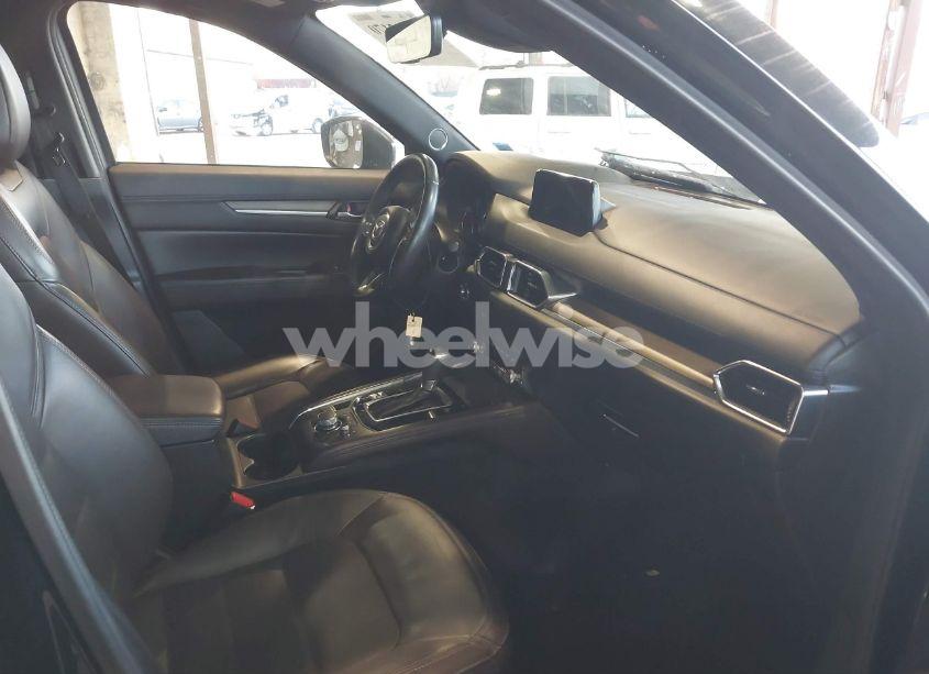Photo 5 of 2019 Mazda Cx-5 SIGNATURE (VIN JM3KFBEY0K0575677)