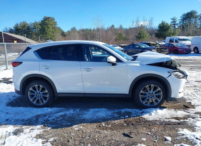 Photo 14 of 2020 Mazda Cx-5 SIGNATURE (VIN JM3KFBEY0L0817675)