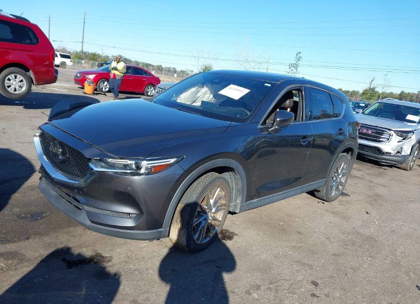 Photo 2 of 2021 Mazda Cx-5 SIGNATURE (VIN JM3KFBEY3M0447792)