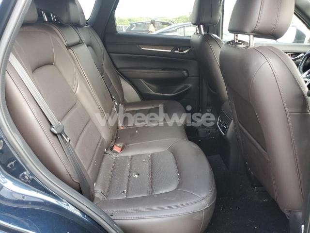 Photo 2 of 2021 MAZDA CX-5 SIGNATURE N/A (VIN JM3KFBEY4M0444870)