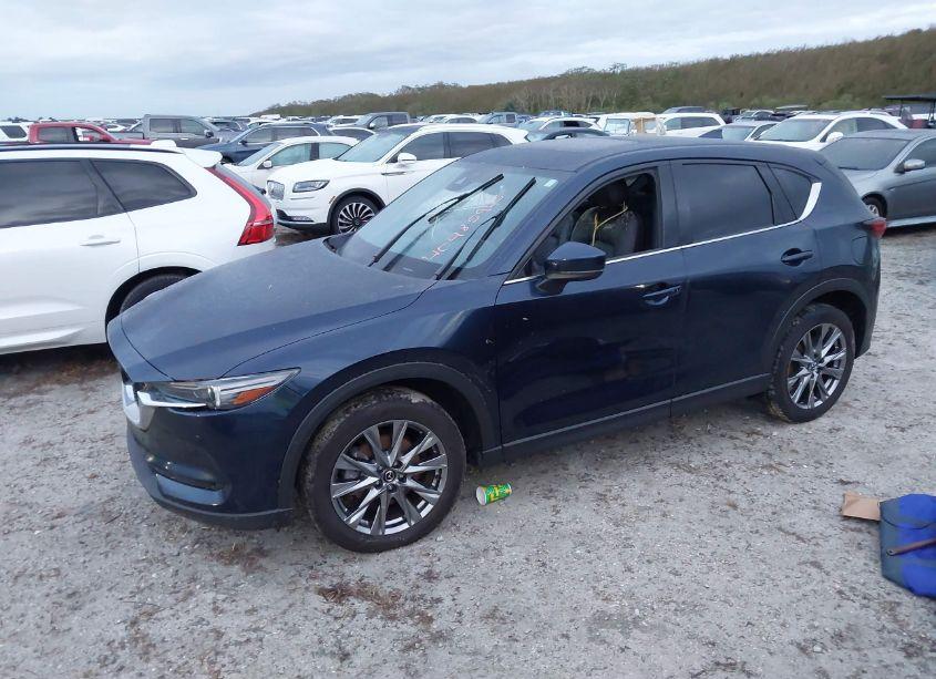 Photo 2 of 2021 Mazda Cx-5 SIGNATURE (VIN JM3KFBEY6M0459256)