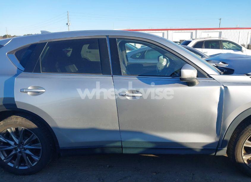 Photo 13 of 2019 Mazda Cx-5 SIGNATURE (VIN JM3KFBEY7K0506940)
