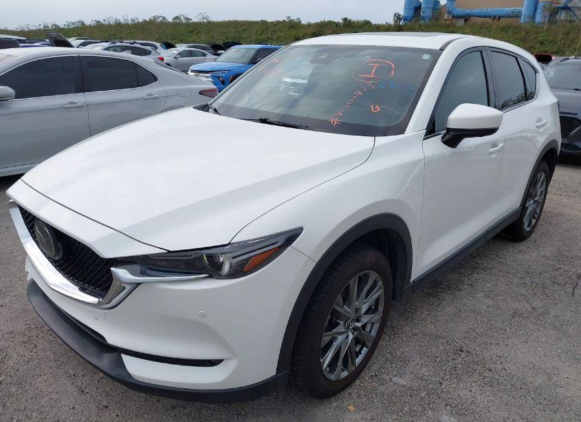 Photo 2 of 2021 Mazda Cx-5 SIGNATURE (VIN JM3KFBEYXM0437423)
