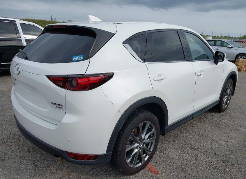 Photo 4 of 2021 Mazda Cx-5 SIGNATURE (VIN JM3KFBEYXM0437423)