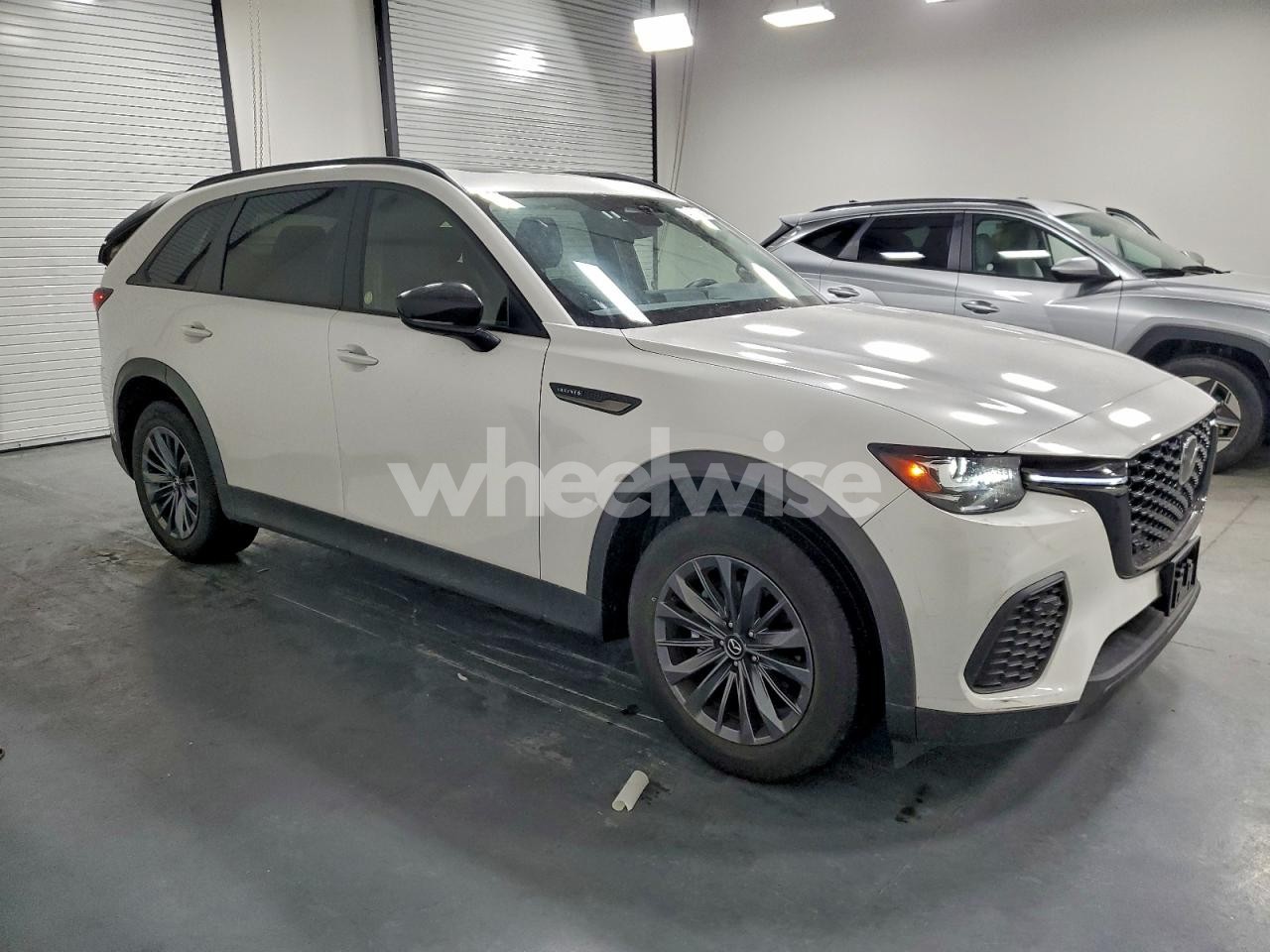 Photo 4 of 2025 MAZDA CX-70 PREFERRED (VIN JM3KJBHD2S1125031)