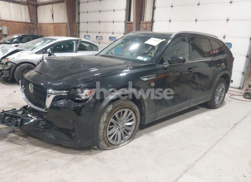 Photo 2 of 2024 Mazda Cx-90 PHEV PREFERRED (VIN JM3KKBHA4R1183297)