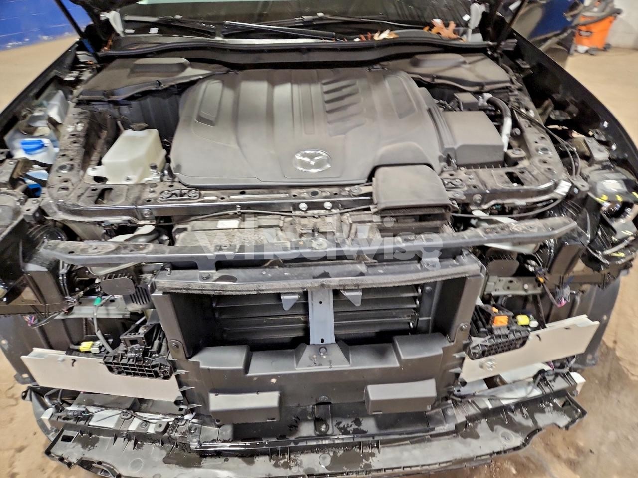 Photo 12 of 2025 MAZDA CX-90 PREFERRED (VIN JM3KKBHD3S1193349)