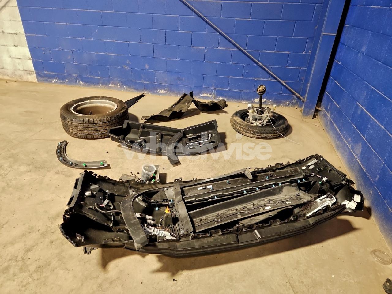 Photo 13 of 2025 MAZDA CX-90 PREFERRED (VIN JM3KKBHD3S1193349)