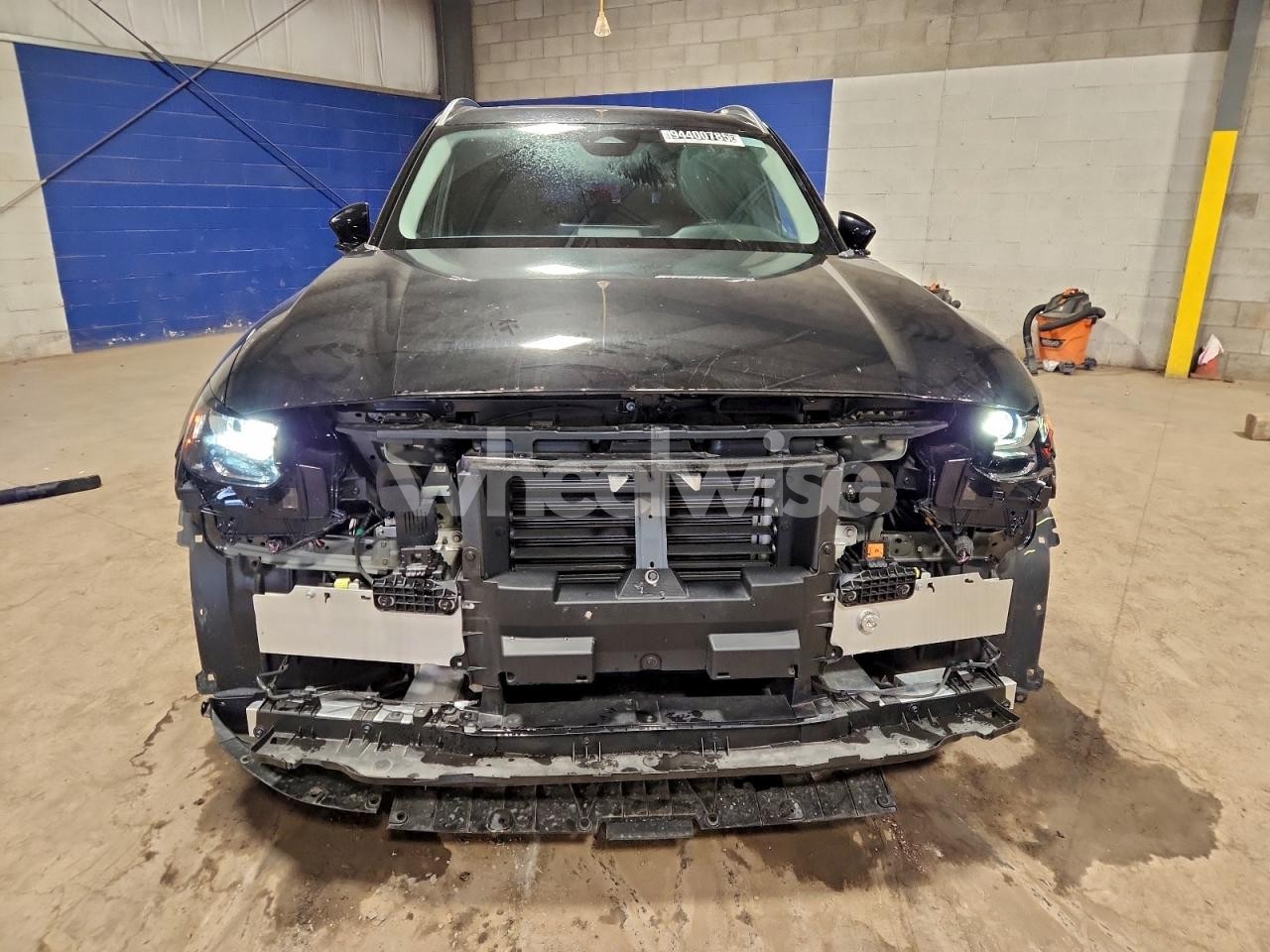 Photo 5 of 2025 MAZDA CX-90 PREFERRED (VIN JM3KKBHD3S1193349)