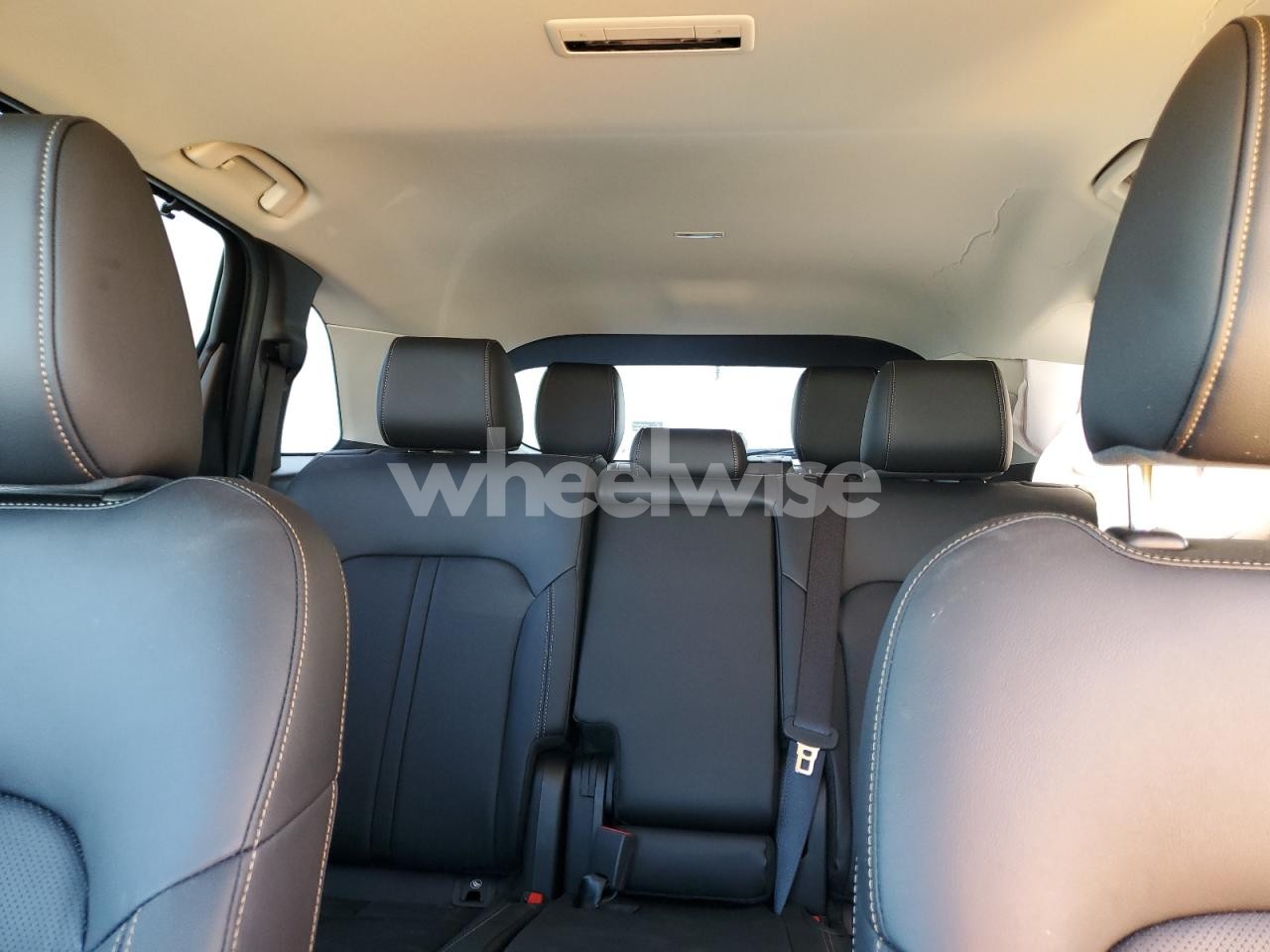 Photo 10 of 2025 MAZDA CX-90 PREFERRED (VIN JM3KKBHD3S1246731)