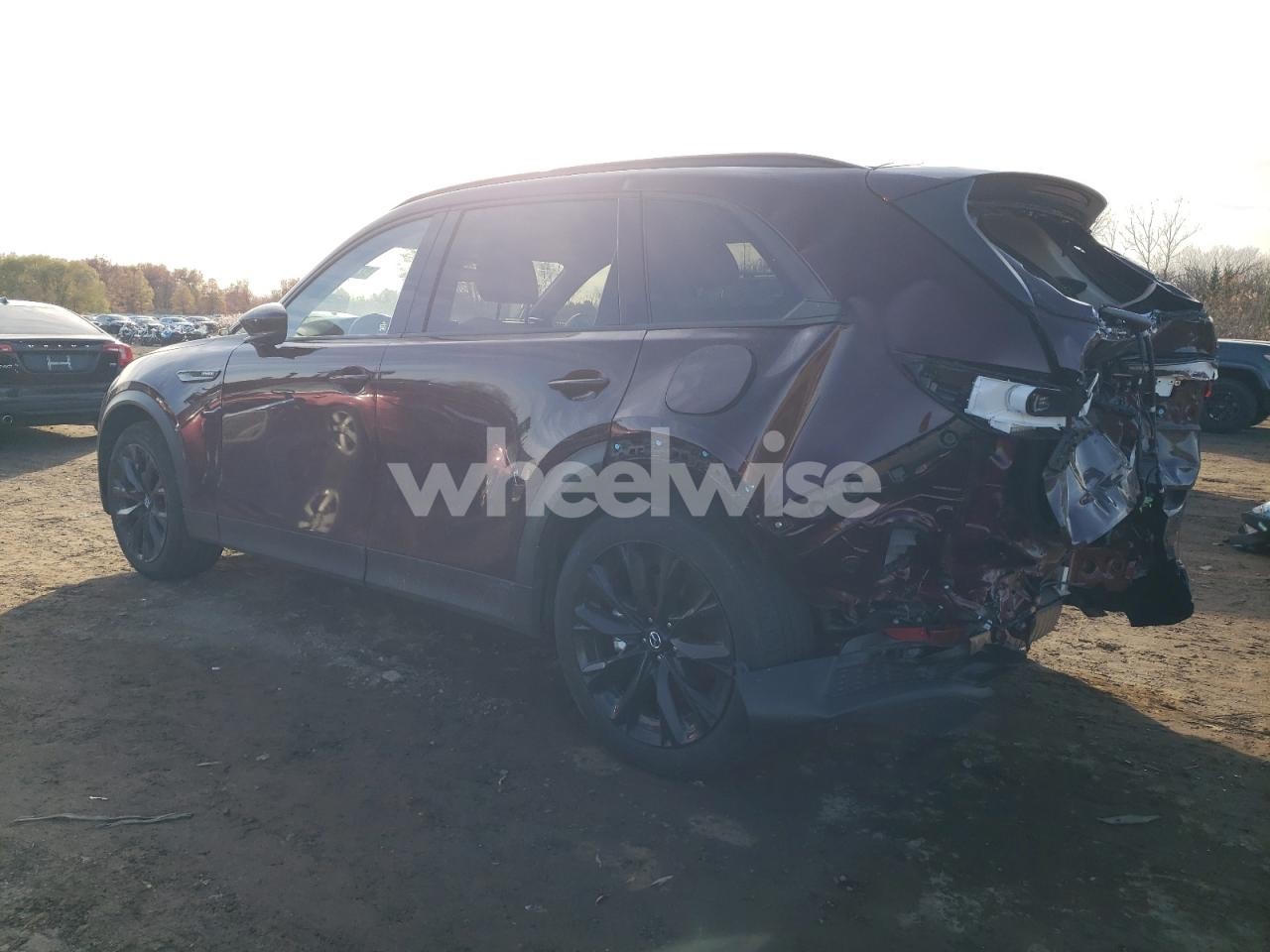 Photo 2 of 2025 MAZDA CX-90 PREMIUM SPORT (VIN JM3KKCHA2S1204059)