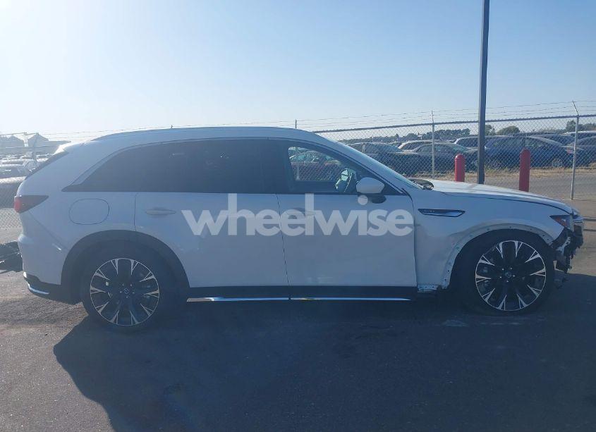 Photo 14 of 2024 Mazda Cx-90 PHEV PREMIUM (VIN JM3KKDHA2R1138855)