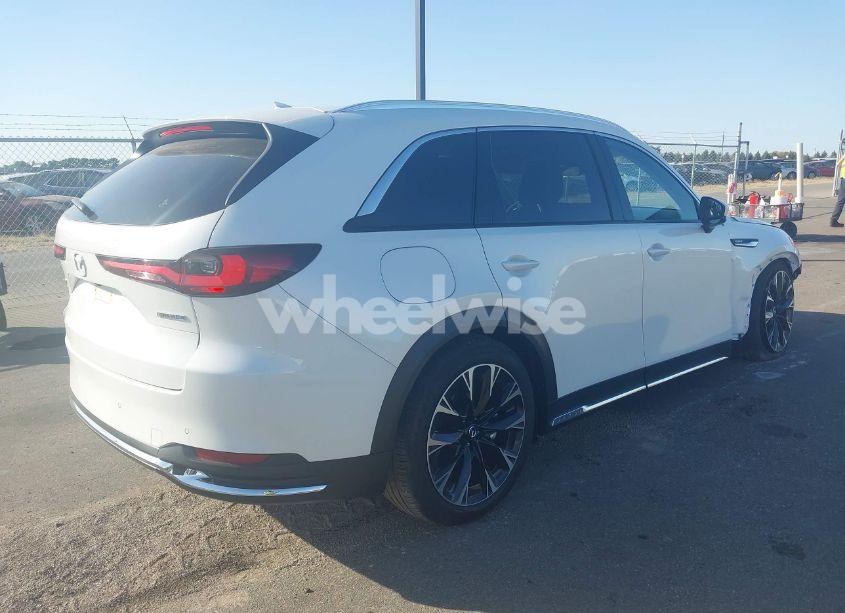 Photo 4 of 2024 Mazda Cx-90 PHEV PREMIUM (VIN JM3KKDHA2R1138855)