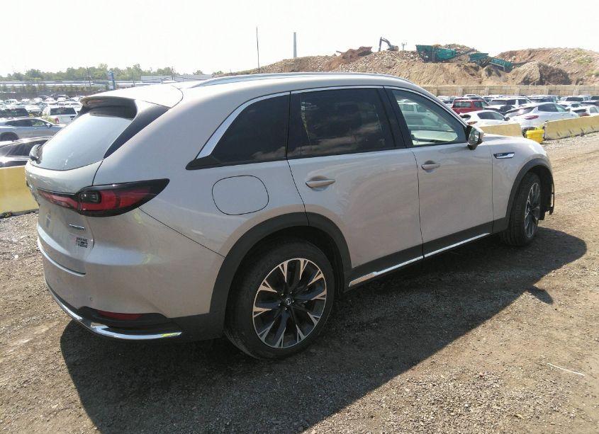 Photo 4 of 2024 Mazda Cx-90 PHEV PREMIUM (VIN JM3KKDHA4R1150554)