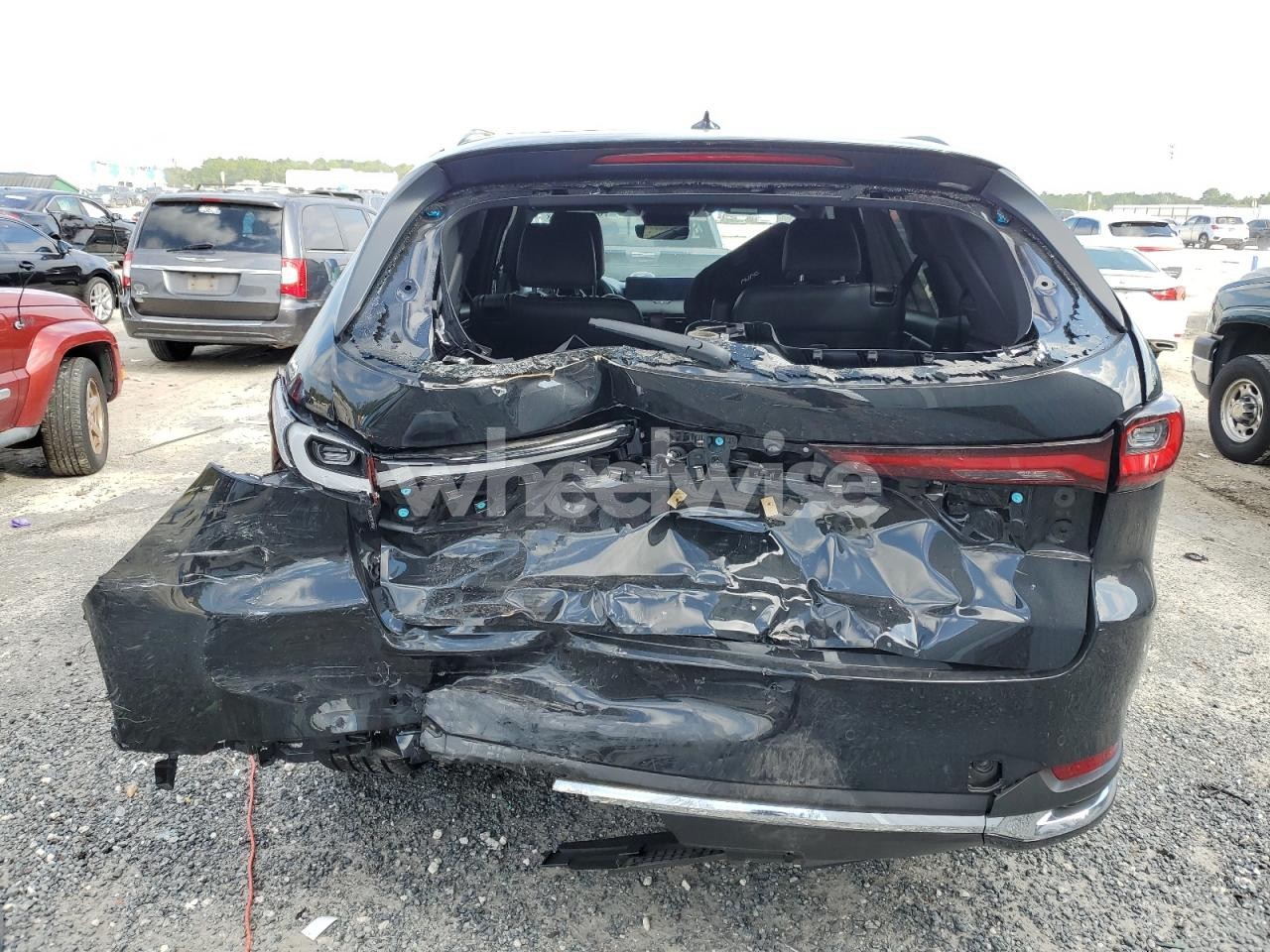 Photo 6 of 2024 MAZDA CX-90 PREMIUM (VIN JM3KKDHC2R1146004)