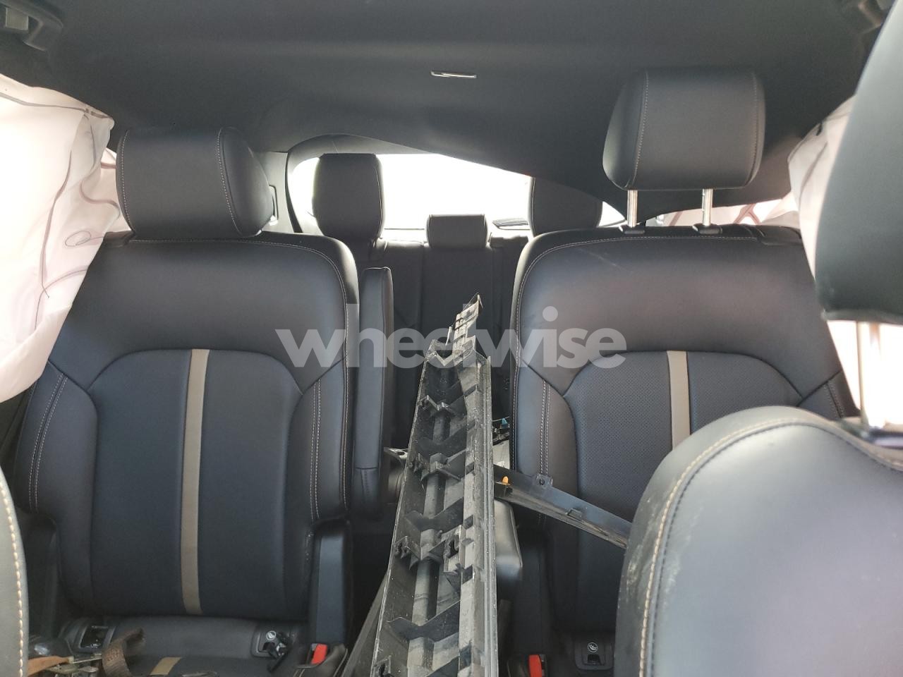 Photo 10 of 2025 MAZDA CX-90 PREMIUM PLUS N/A (VIN JM3KKEHD9S1218482)