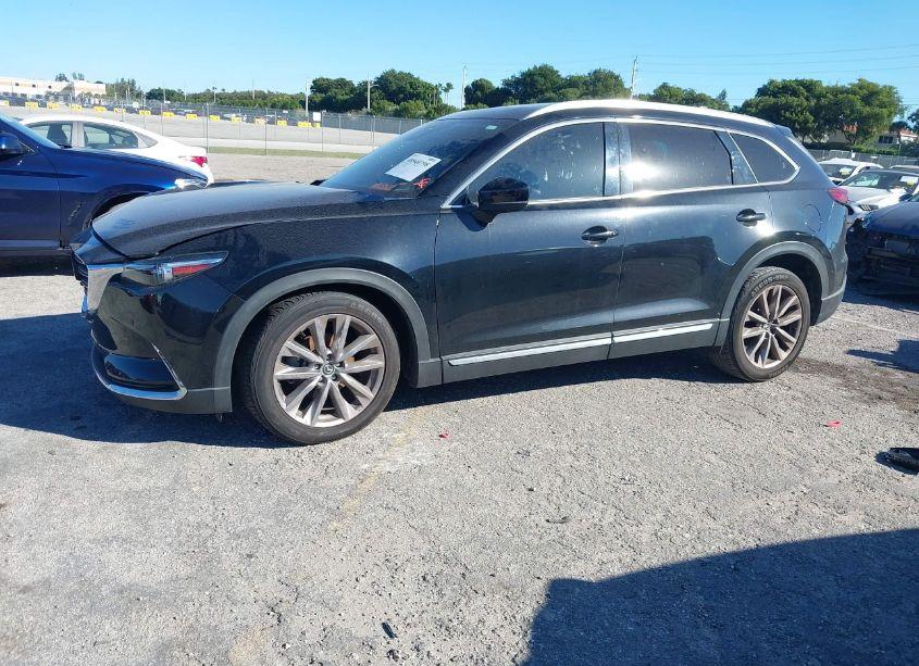 Photo 2 of 2021 Mazda Cx-9 GRAND TOURING (VIN JM3TCADY5M0504549)