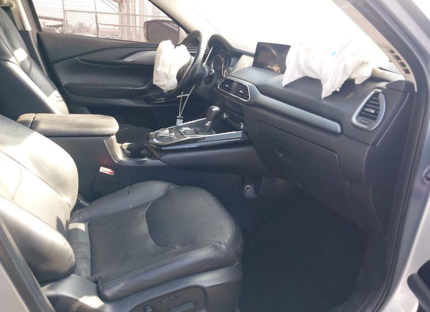 Photo 5 of 2022 Mazda Cx-9 TOURING (VIN JM3TCBCY5N0605664)