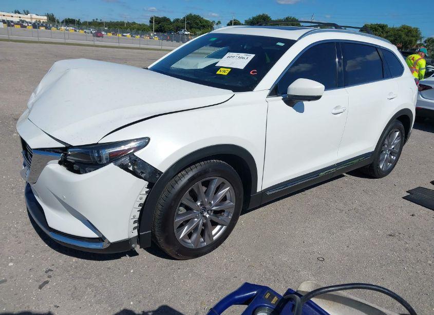 Photo 2 of 2021 Mazda Cx-9 GRAND TOURING (VIN JM3TCBDY4M0532851)