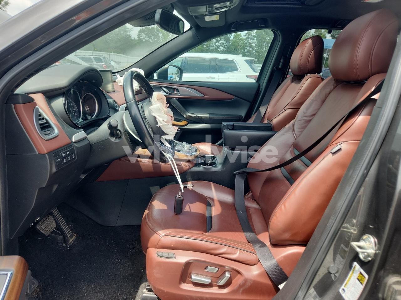 Photo 7 of 2017 MAZDA CX-9 SIGNATURE (VIN JM3TCBEY0H0133360)