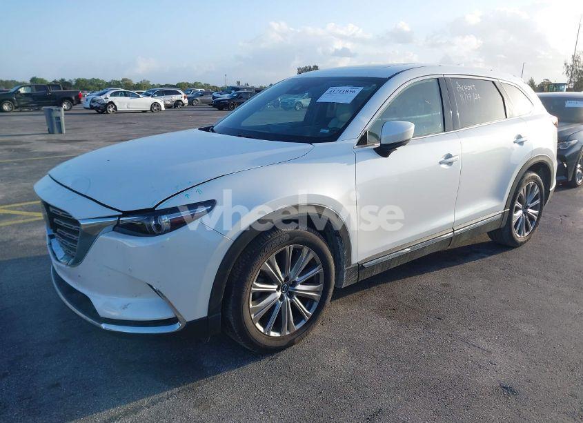 Photo 2 of 2023 Mazda Cx-9 SIGNATURE (VIN JM3TCBEY6P0648037)