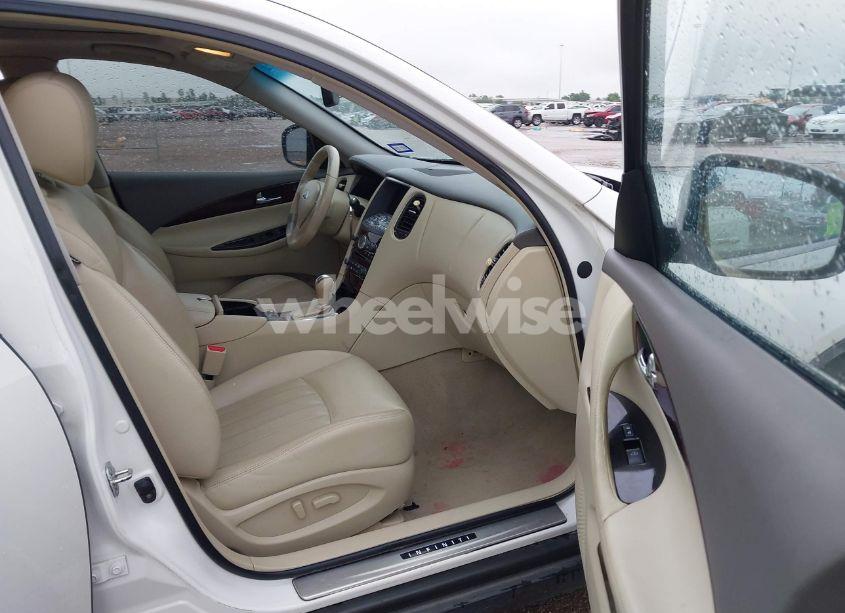 Photo 5 of 2011 Infiniti Ex35 JOURNEY (VIN JN1AJ0HP0BM800654)