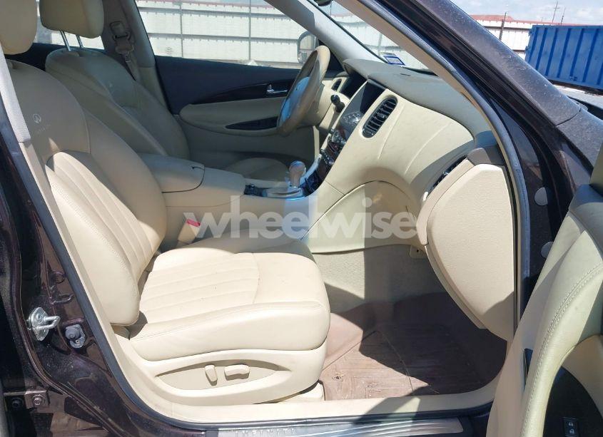 Photo 5 of 2010 Infiniti Ex35 JOURNEY (VIN JN1AJ0HR0AM757790)