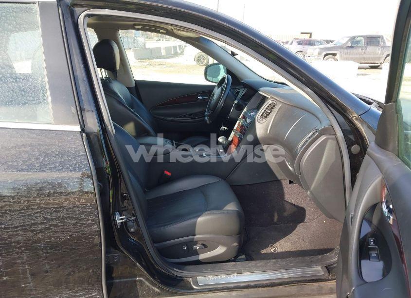 Photo 5 of 2010 Infiniti Ex35 JOURNEY (VIN JN1AJ0HR3AM750977)