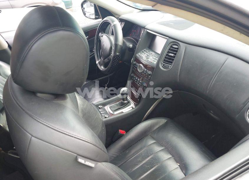 Photo 5 of 2010 Infiniti Ex35 JOURNEY (VIN JN1AJ0HR5AM751693)