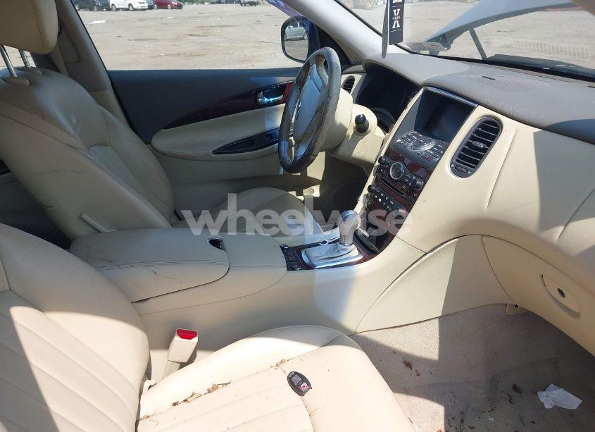 Photo 5 of 2010 Infiniti Ex35 JOURNEY (VIN JN1AJ0HR6AM757440)