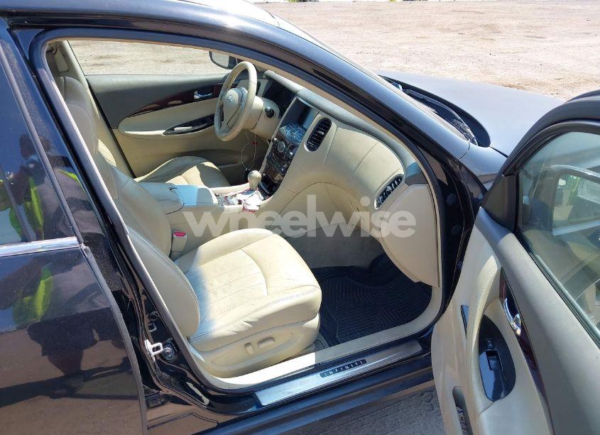 Photo 5 of 2011 Infiniti Ex35 JOURNEY (VIN JN1AJ0HR6BM854607)