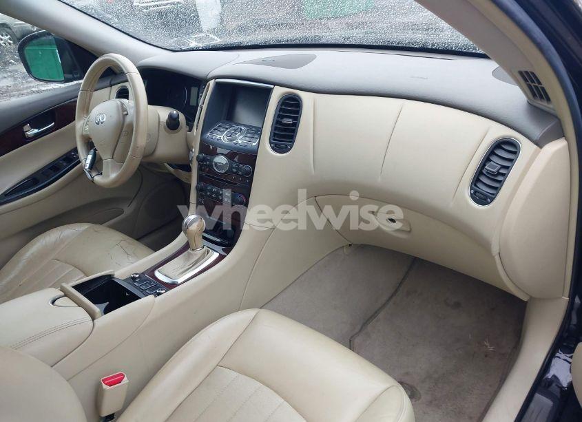 Photo 5 of 2010 Infiniti Ex35 JOURNEY (VIN JN1AJ0HRXAM756520)