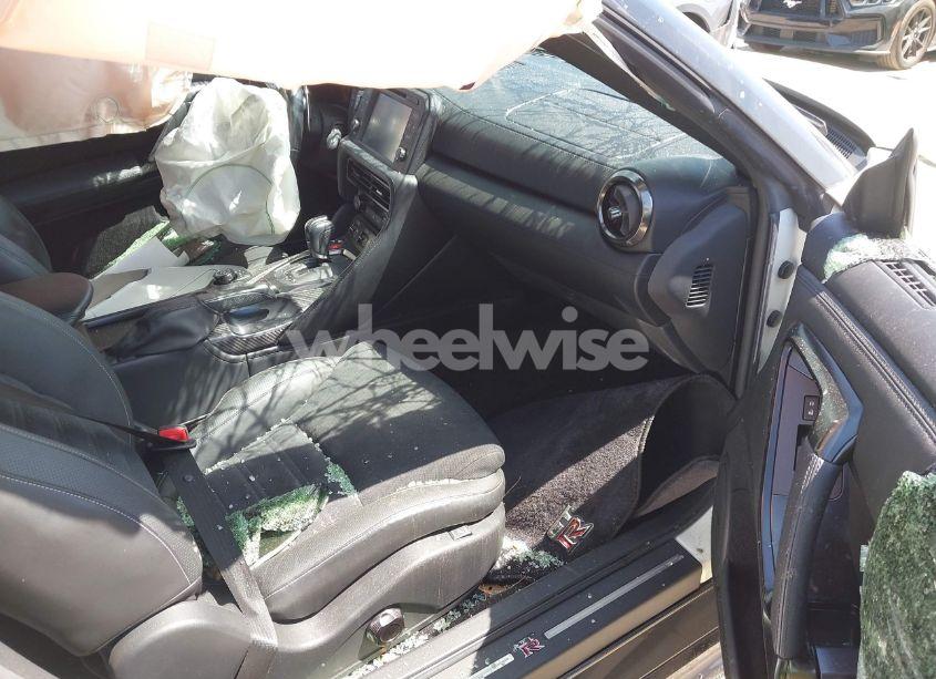 Photo 5 of 2018 Nissan Gt-r PREMIUM (VIN JN1AR5EF3JM710172)